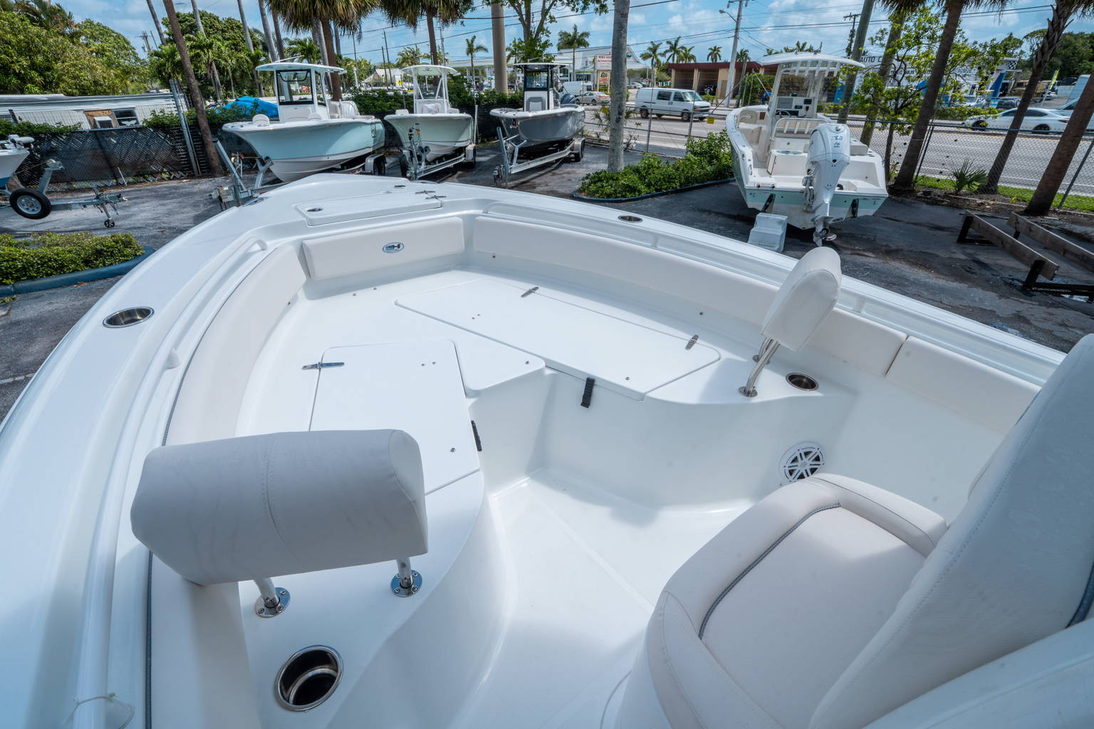 New 2026 Sea Hunt Ultra 235 SE #0137 image 18