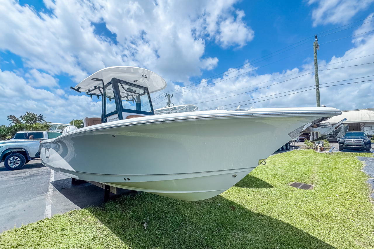 Alternative image of Sea Hunt Ultra 265 SE in West Palm Beach, FL