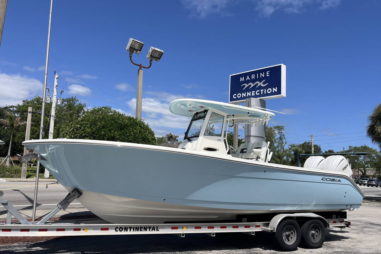 New 2026 Cobia 285 CC Open #K017 image 1