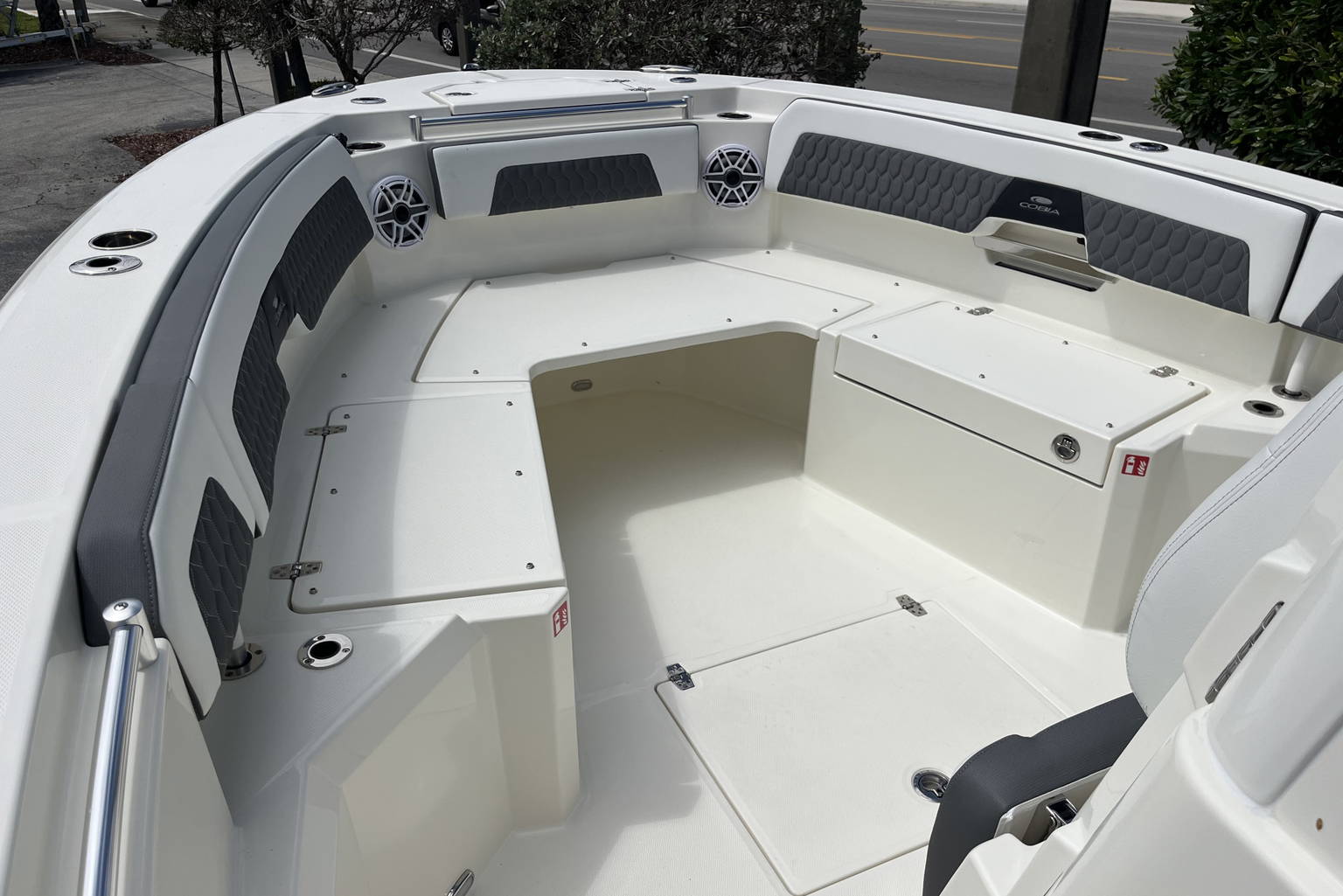 New 2026 Cobia 285 CC Open #K017 image 17