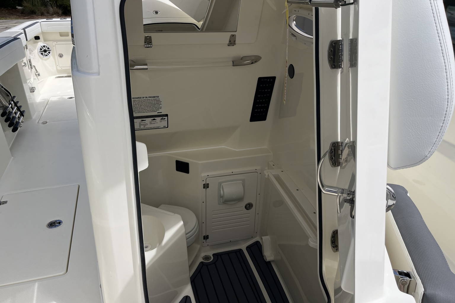 New 2026 Cobia 285 CC Open #K017 image 22