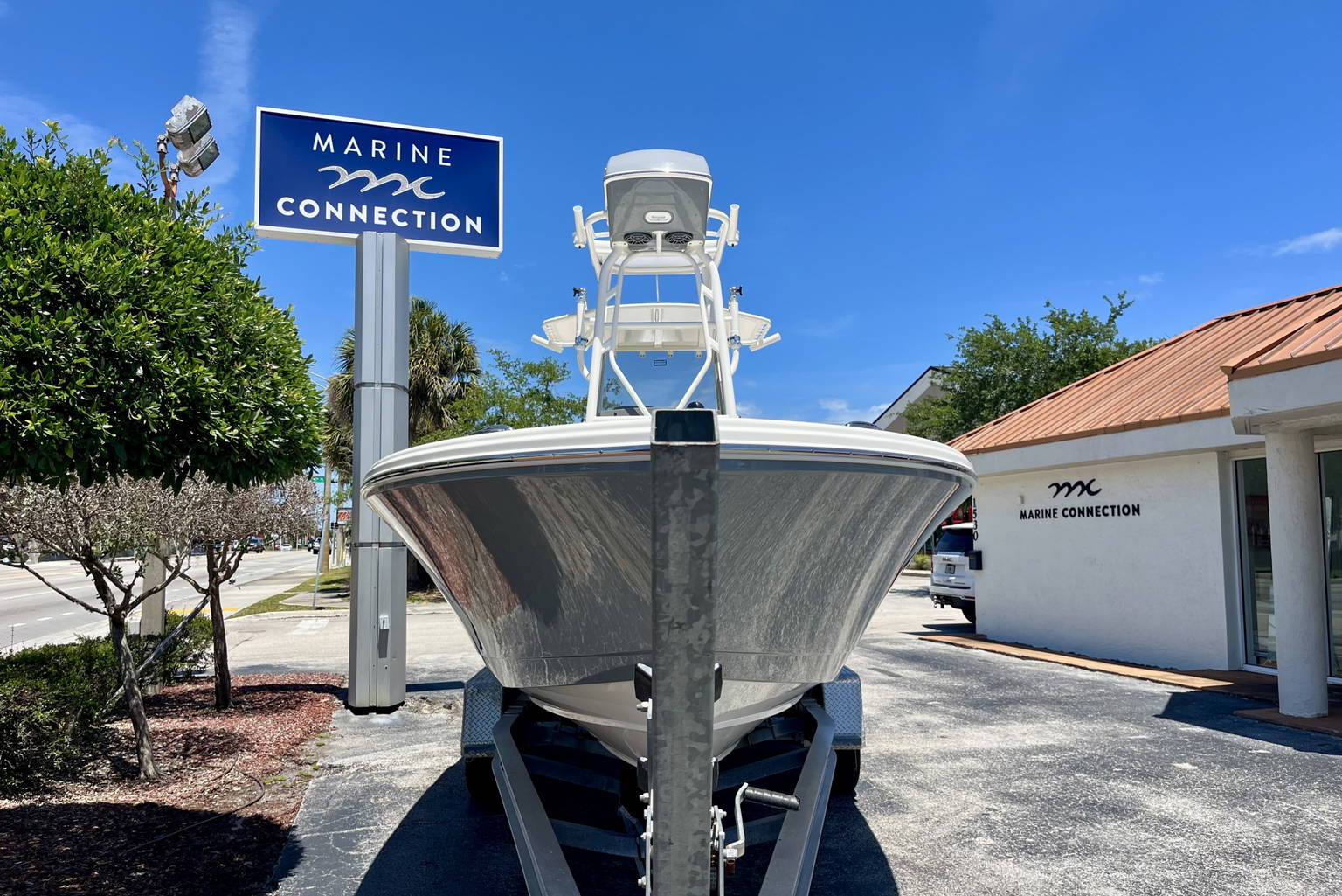 New 2026 Pathfinder 2700 Open #F019 image 3