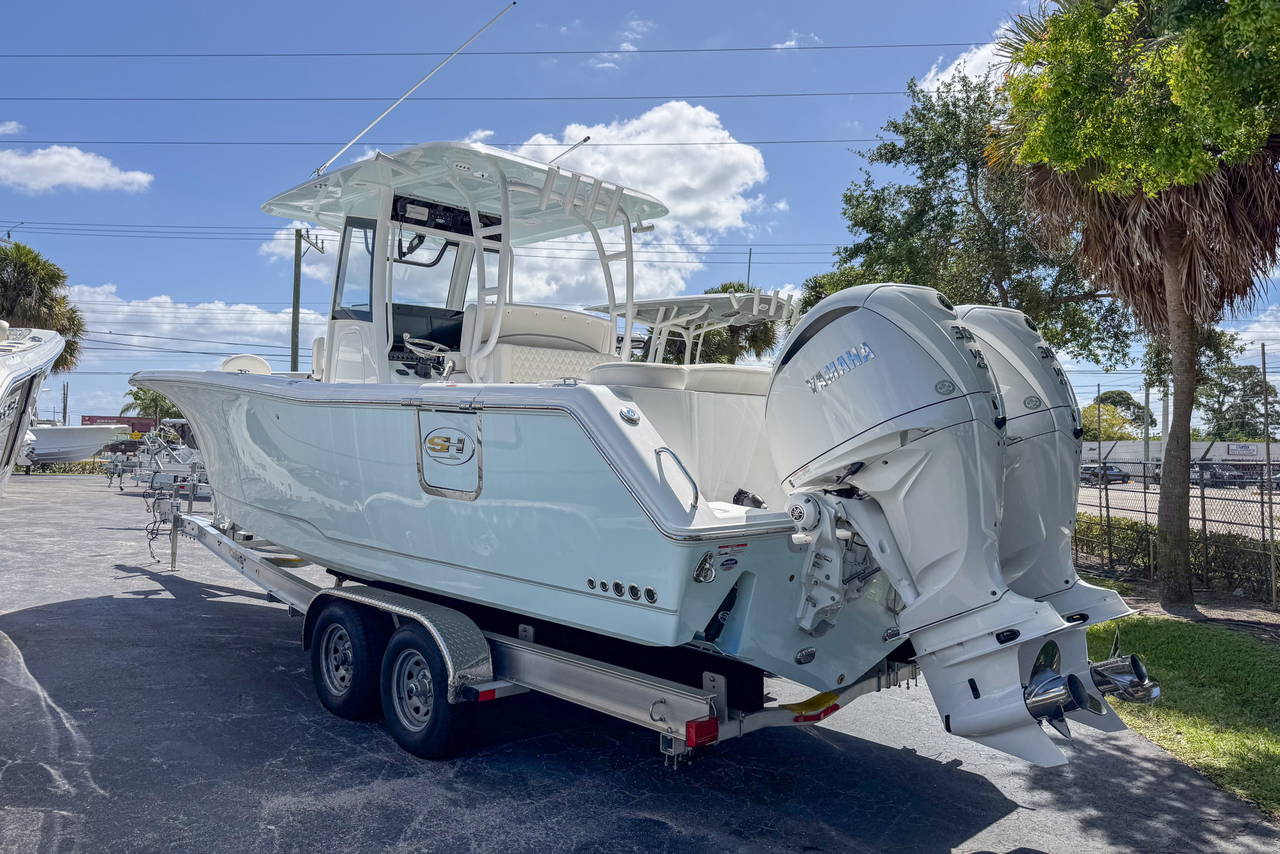 Alternative image of Sea Hunt Ultra 285 FS in West Palm Beach, FL