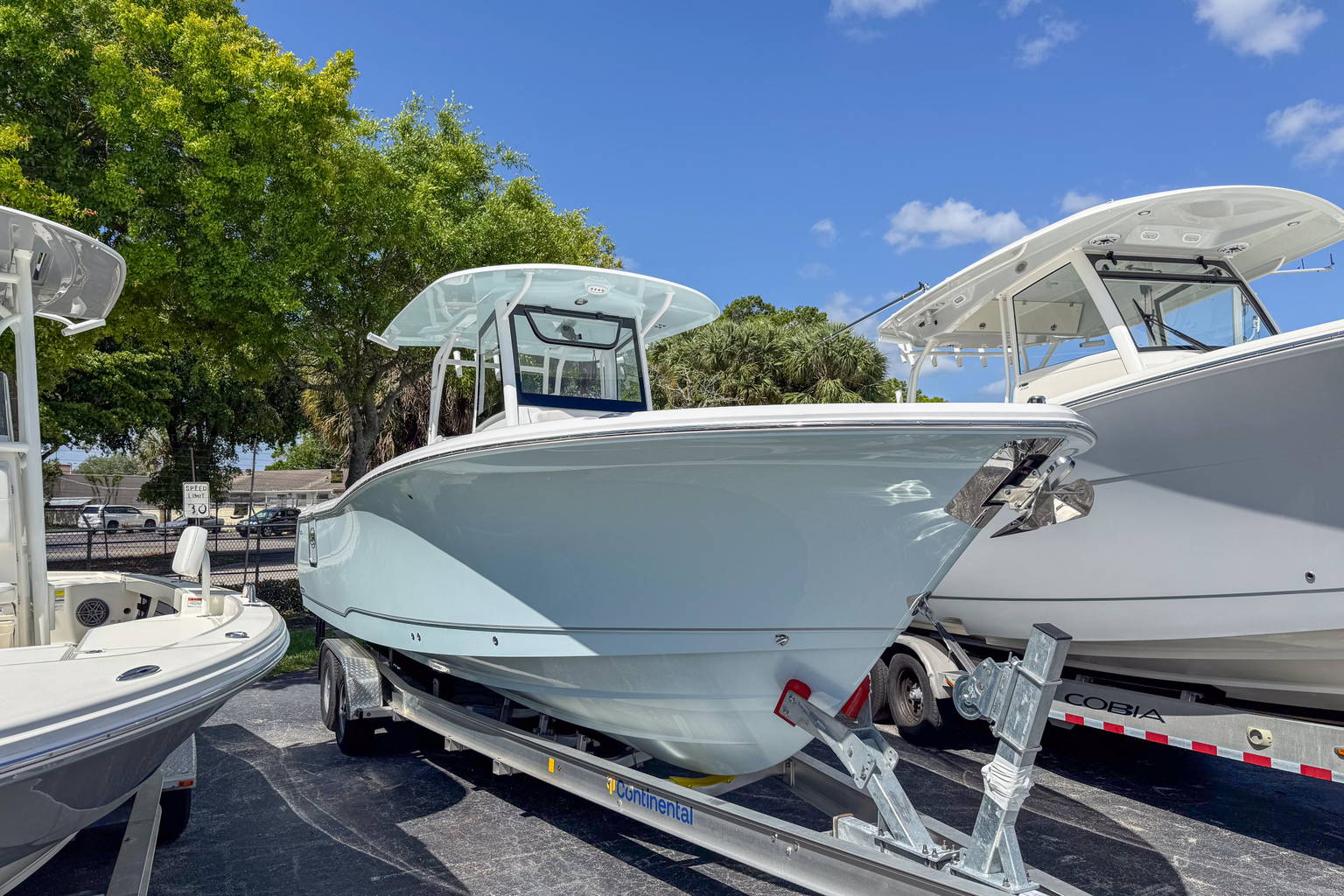 New 2026 Sea Hunt Ultra 285 FS #0041 image 5