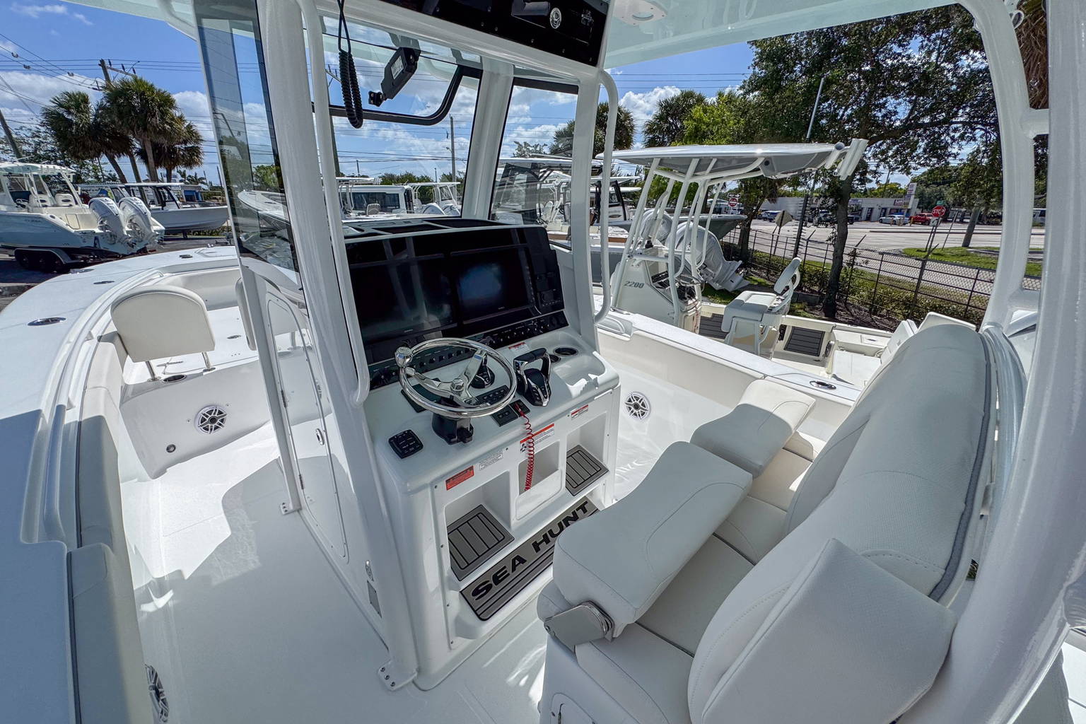 New 2026 Sea Hunt Ultra 285 FS #0041 image 8