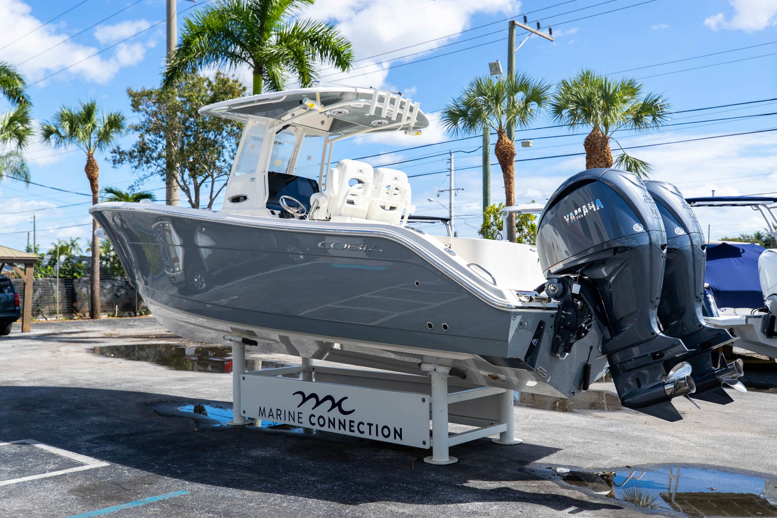 New 2023 Cobia 280 CC #D021 image 6