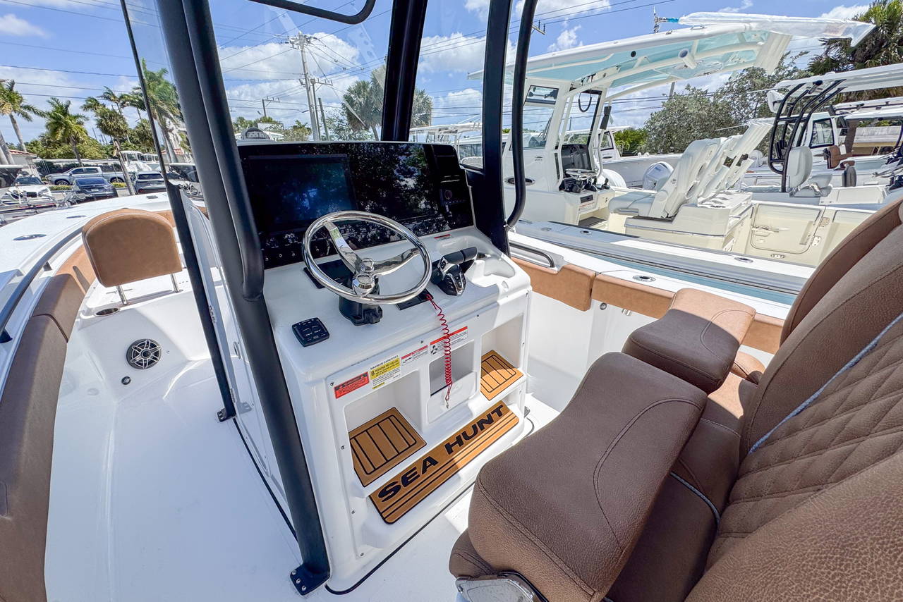 Alternative image of Sea Hunt Gamefish 25 in West Palm Beach, FL