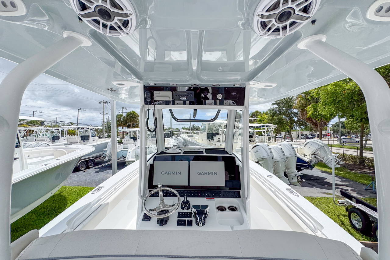 Alternative image of Sea Hunt Gamefish 30 FS in West Palm Beach, FL