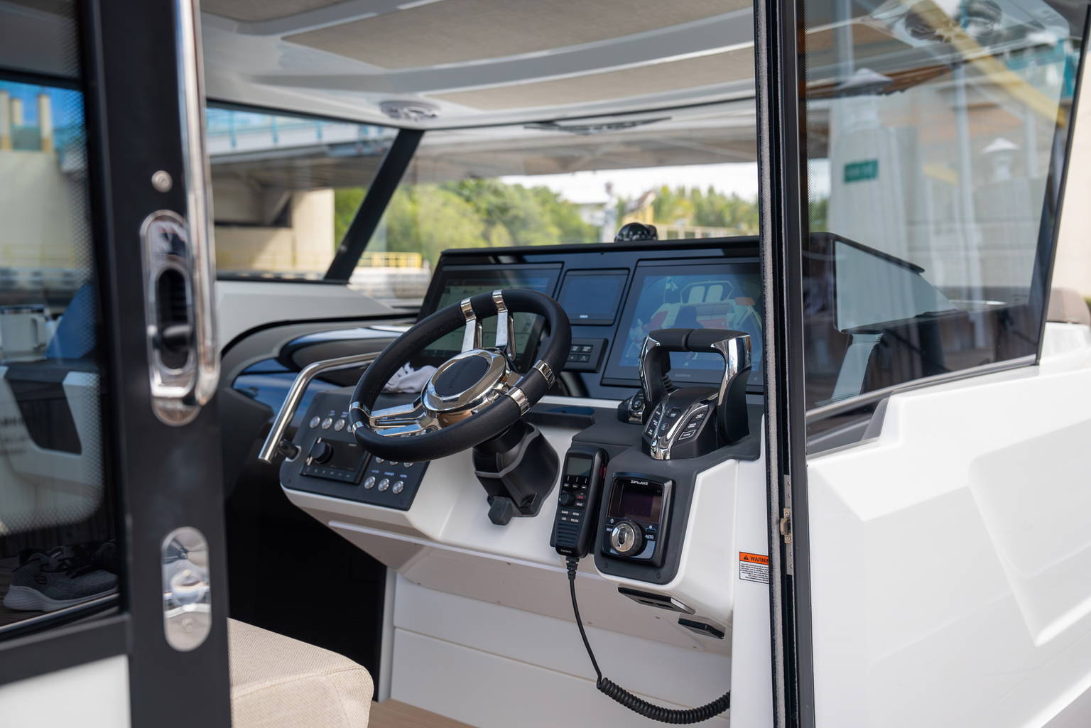 New 2026 Quarken 35 Cabin Tourer #xxxx image 9