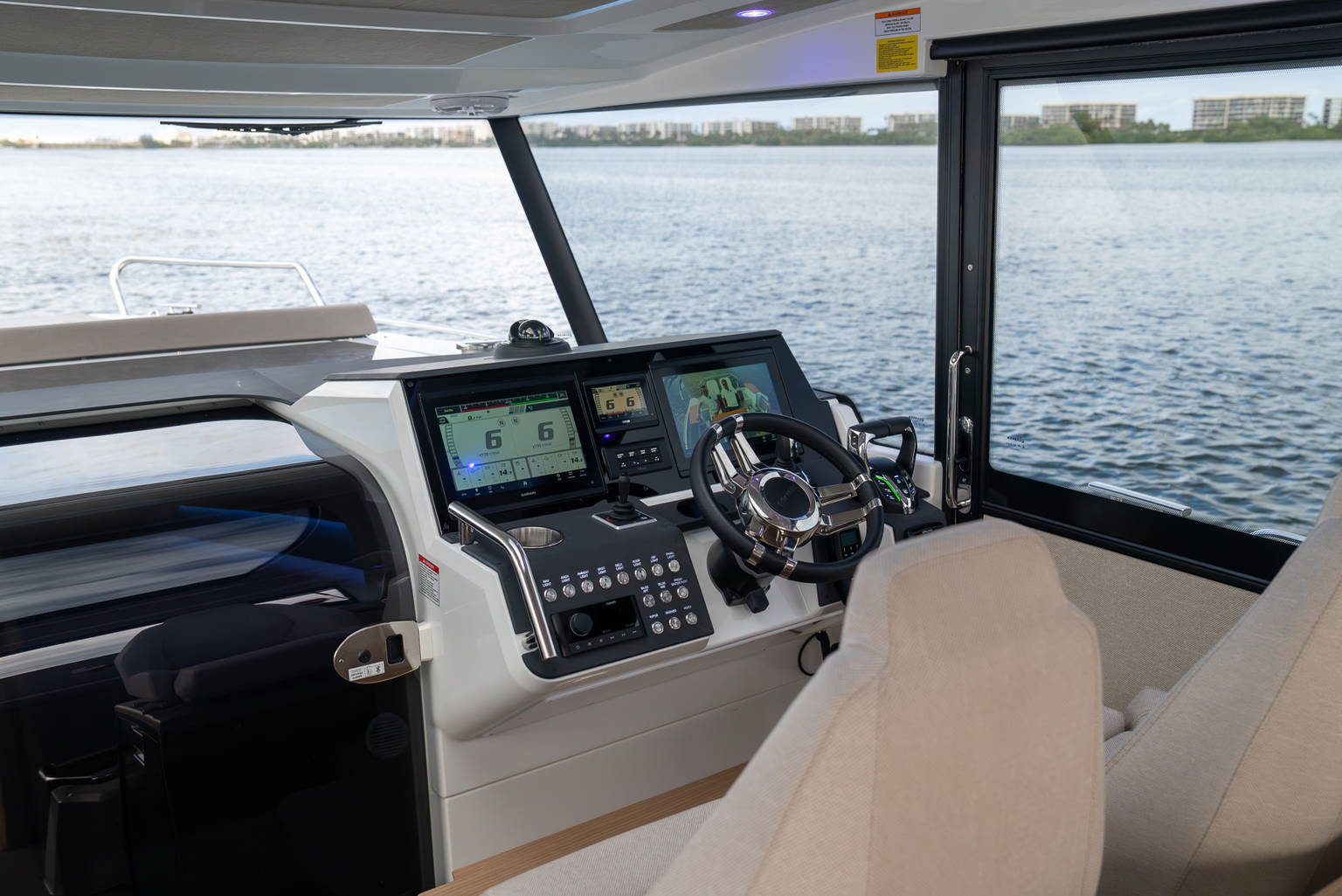 New 2026 Quarken 35 Cabin Tourer #xxxx image 11