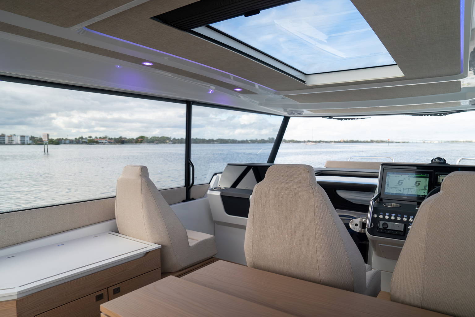 New 2026 Quarken 35 Cabin Tourer #xxxx image 12
