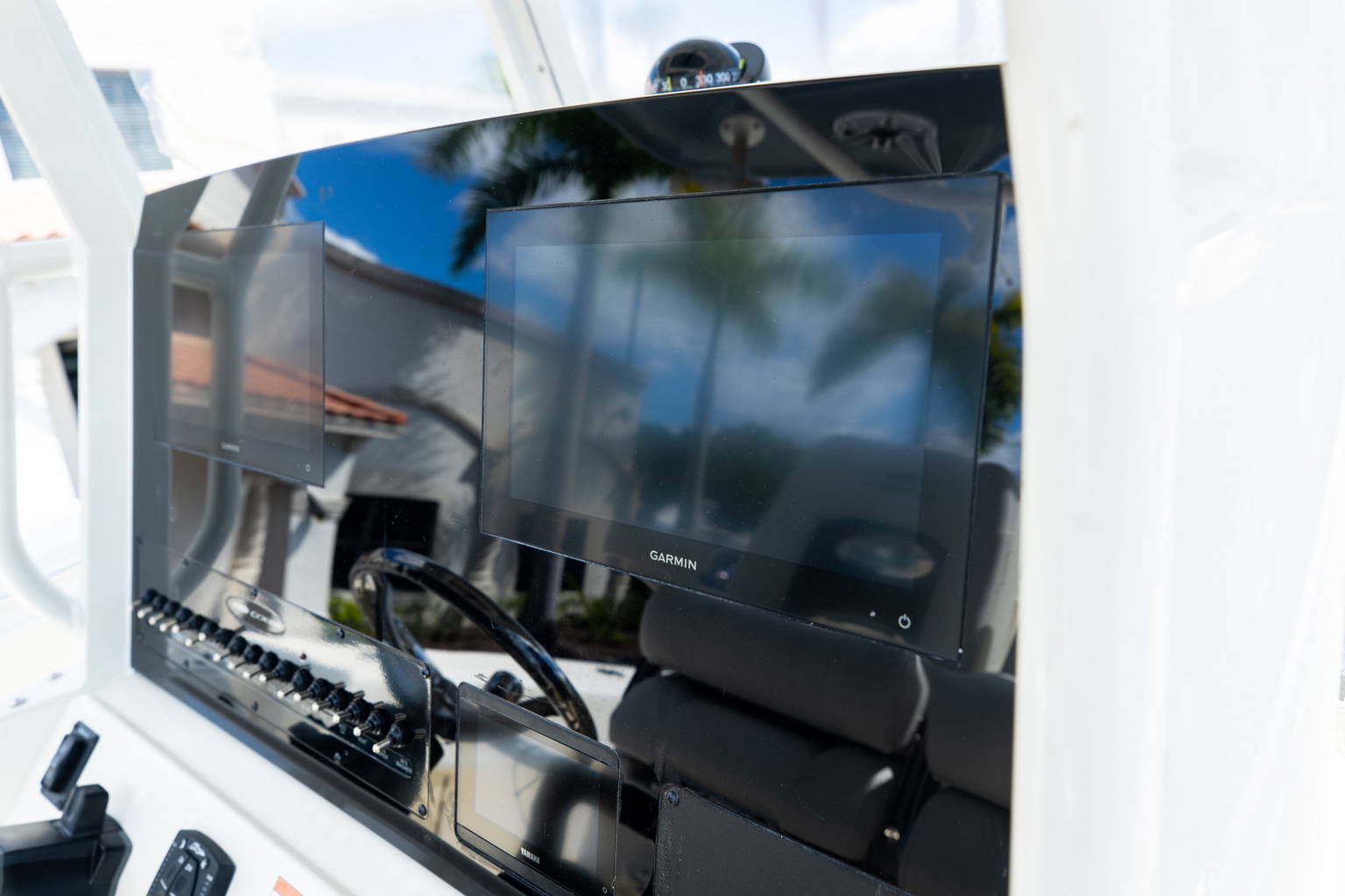 New 2023 Cobia 280 CC #D021 image 24