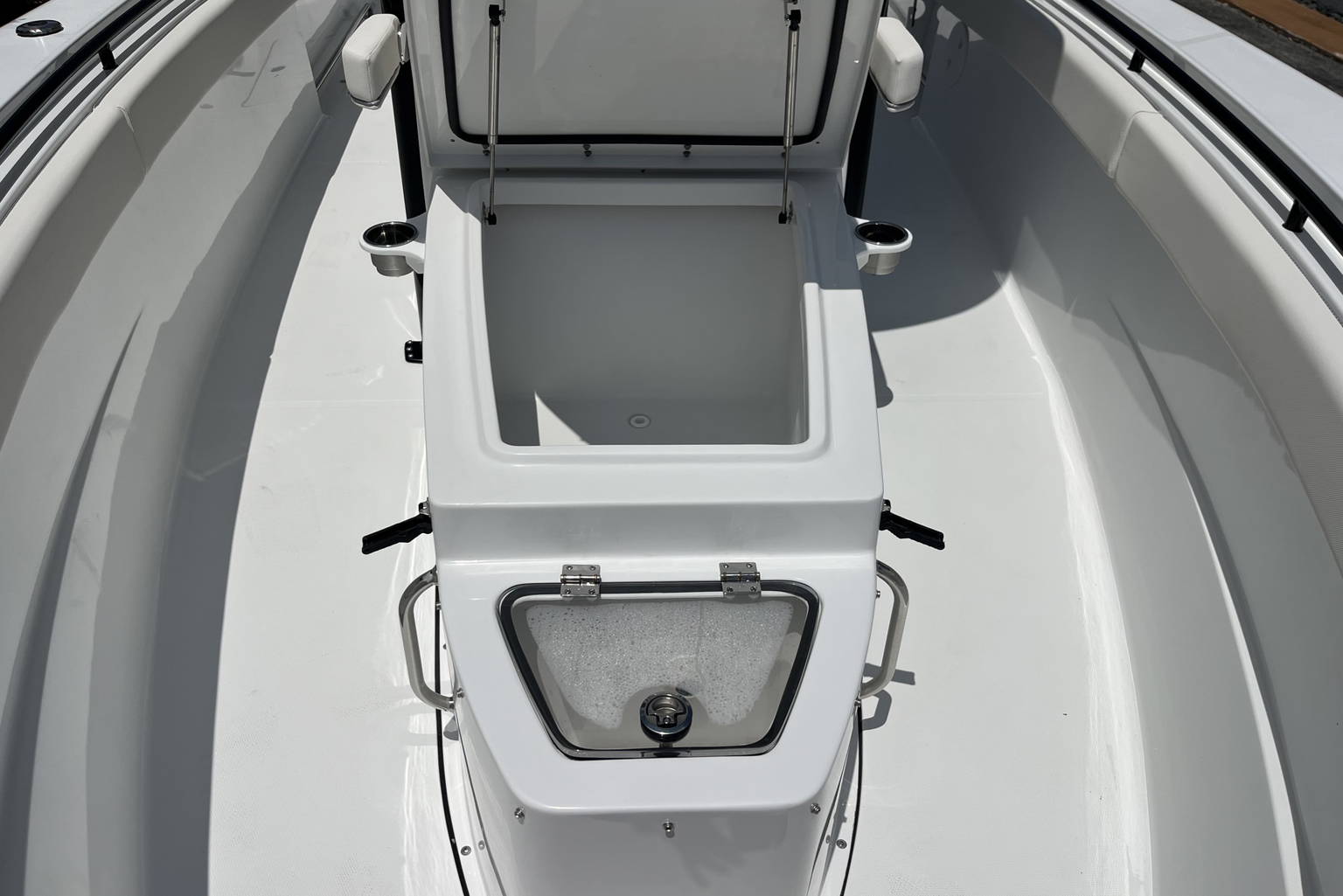New 2026 Sea Hunt Gamefish 27 CB #0047 image 22