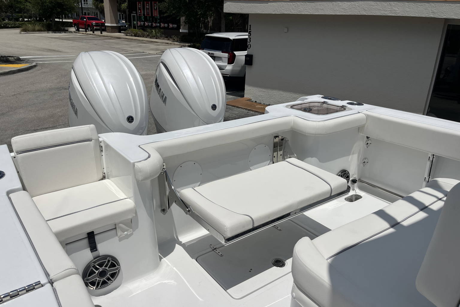 New 2026 Sea Hunt Gamefish 27 CB #0047 image 28