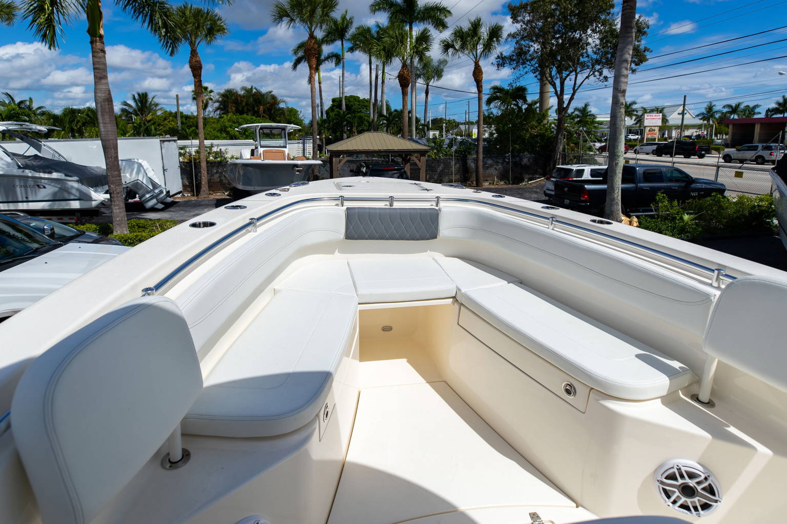 New 2023 Cobia 280 CC #D021 image 39