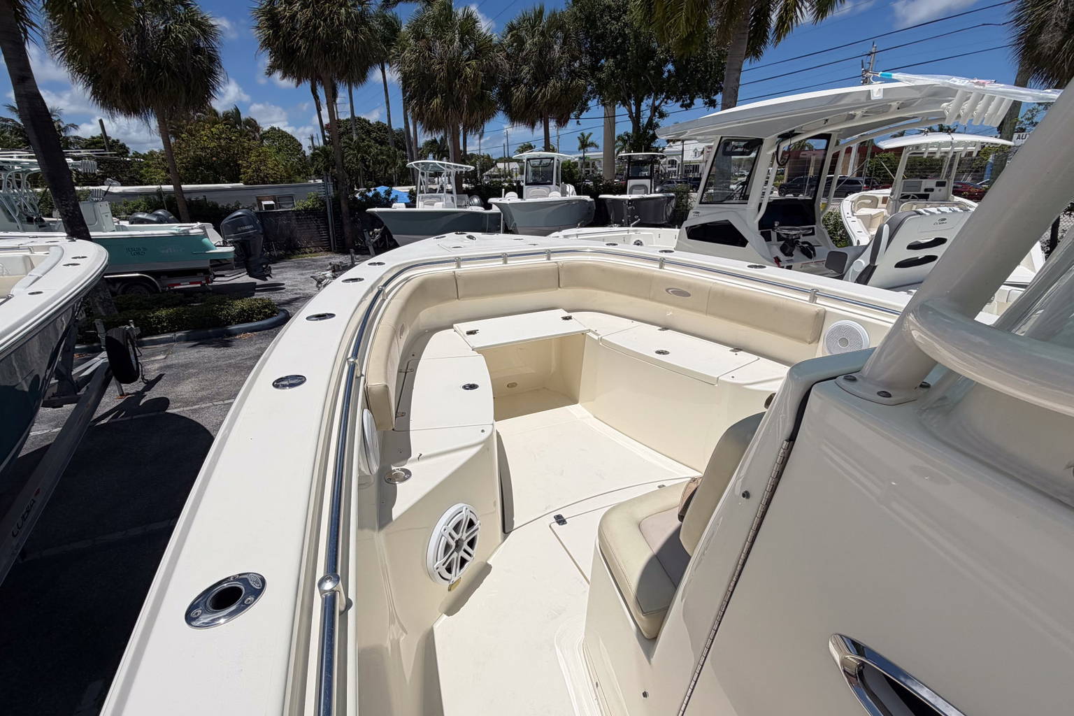 Used 2015 Cobia 296 #N049 image 4