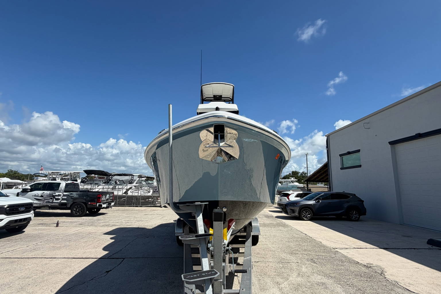 Used 2024 Everglades 335CC #X169 image 3