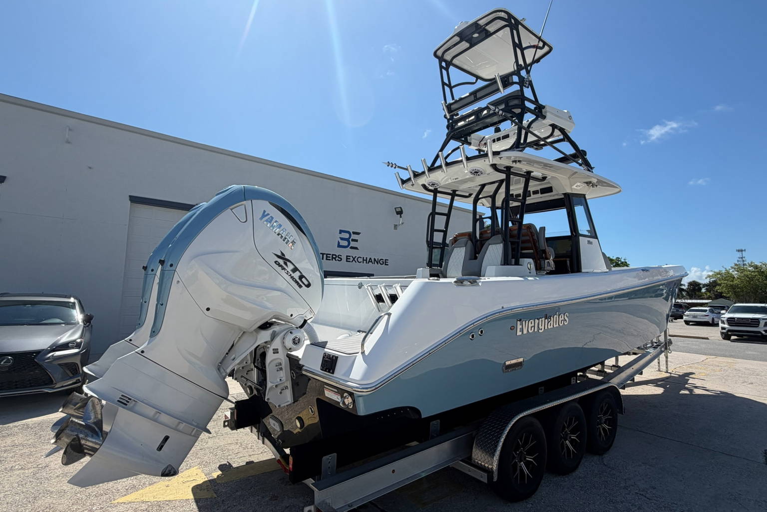 Used 2024 Everglades 335CC #X169 image 10