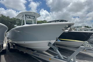 Used 2025 Sea Hunt Ultra 275 for sale