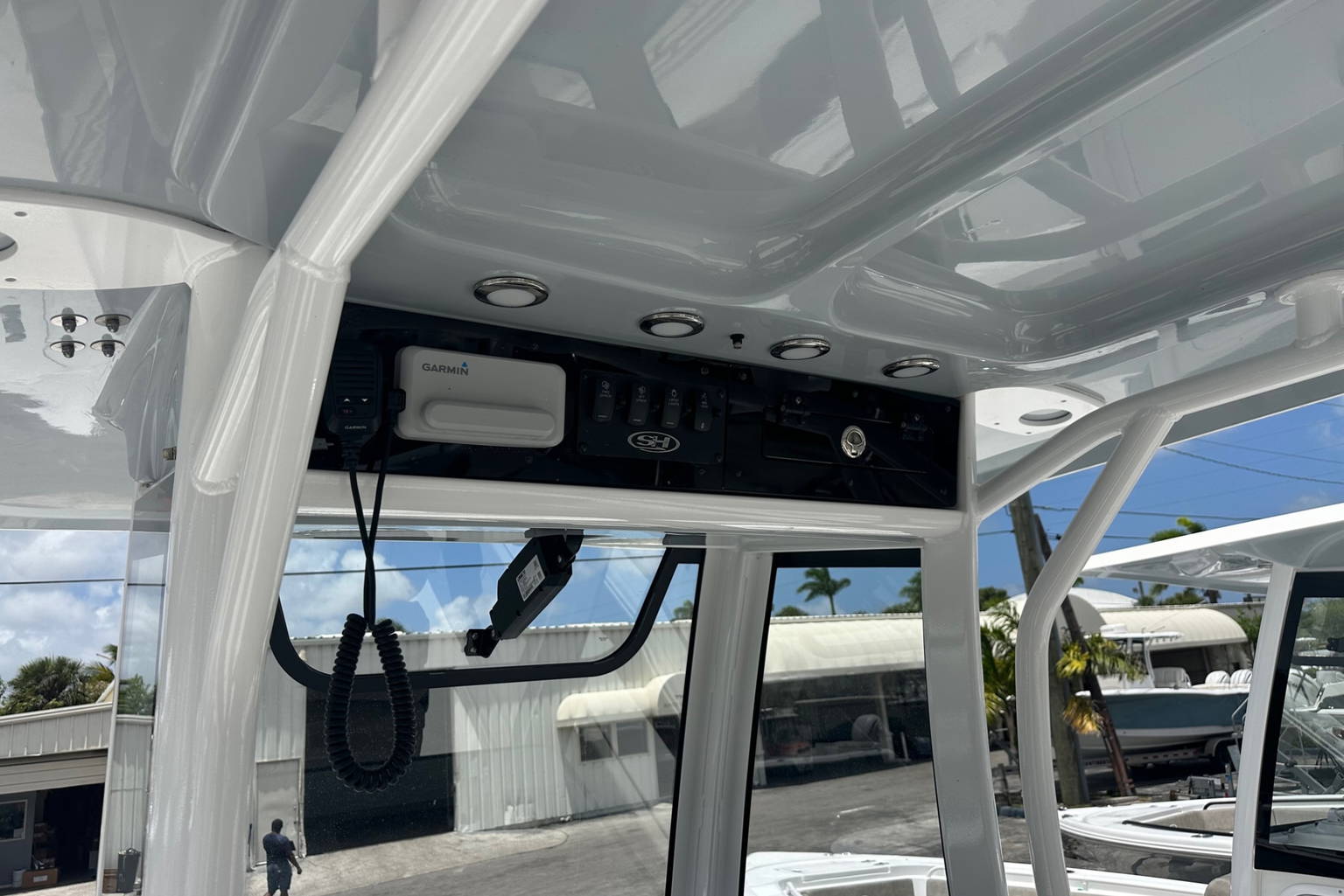 Used 2025 Sea Hunt Ultra 275 #0207 image 8