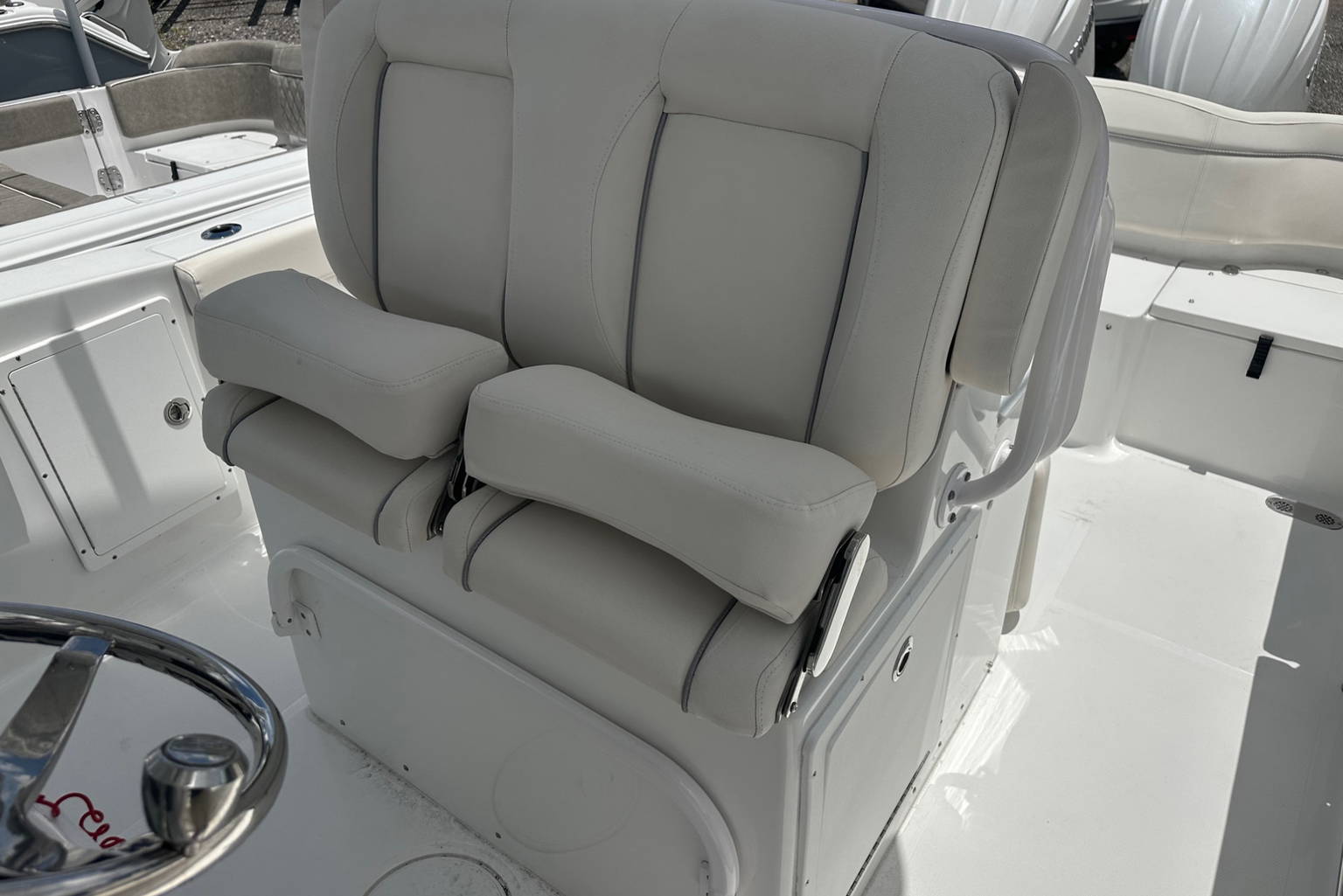 Used 2025 Sea Hunt Ultra 275 #0207 image 6