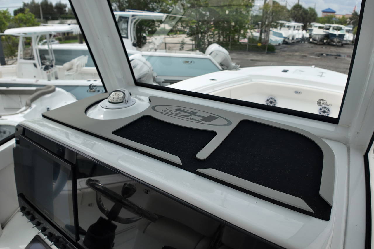 Alternative image of Sea Hunt Ultra 275 CB in West Palm Beach, FL
