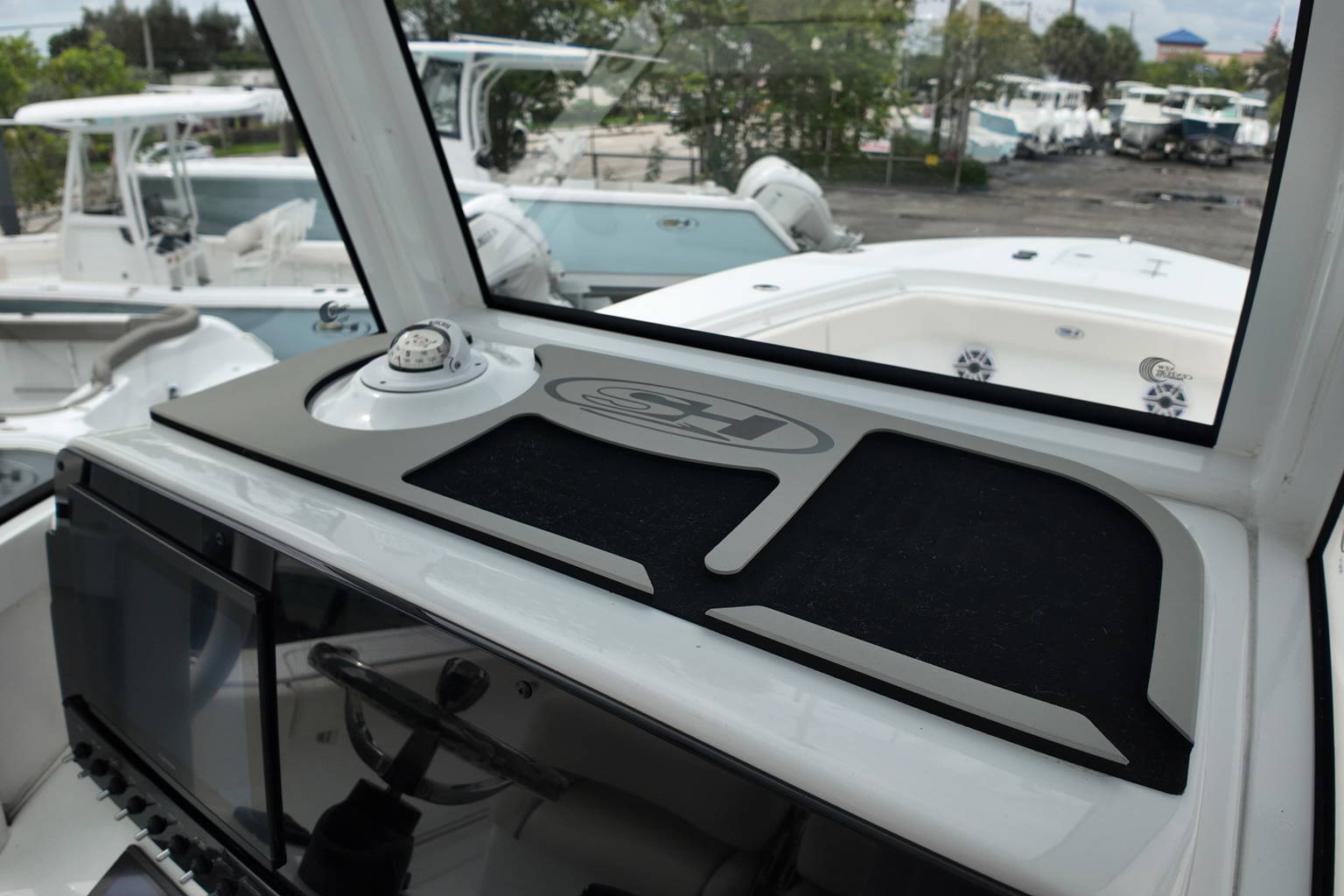 New 2026 Sea Hunt Ultra 275 CB #0018 image 8