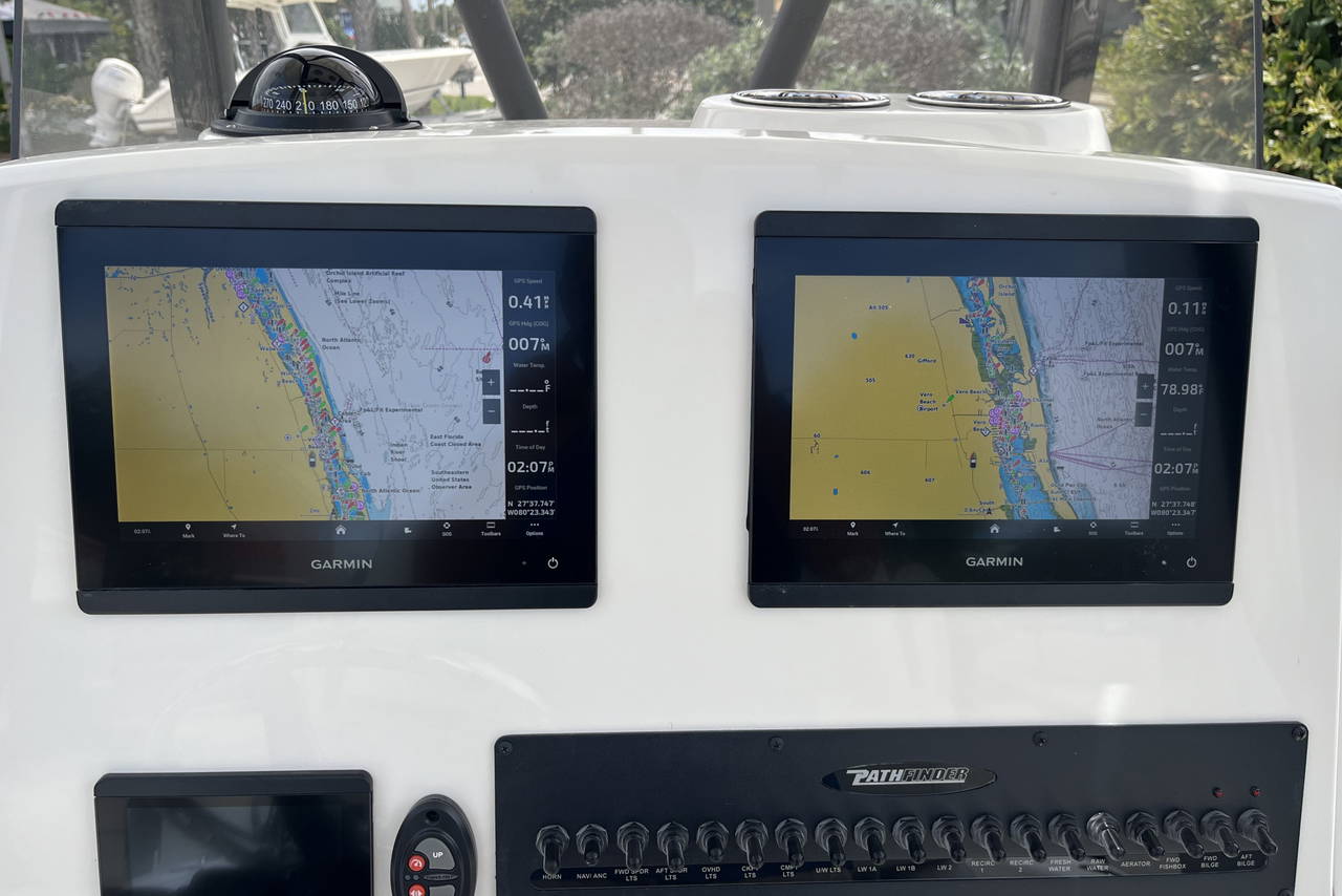 Alternative image of Pathfinder 2400 Open in Vero Beach, FL