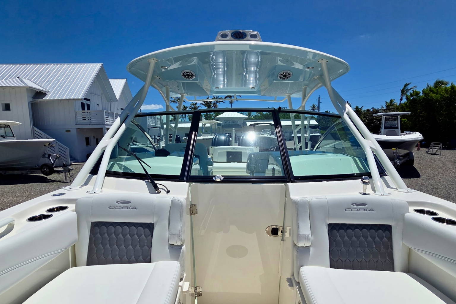 New 2026 Cobia 280 DC #D017 image 15