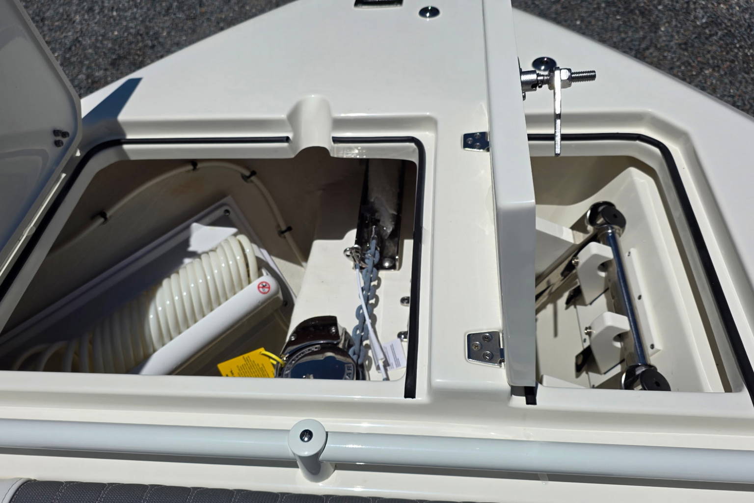 New 2026 Cobia 280 DC #D017 image 14