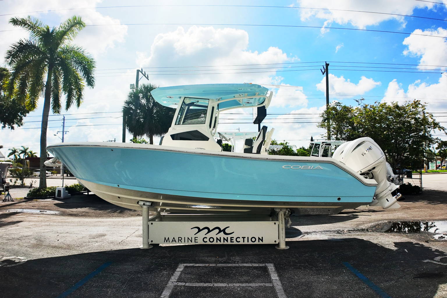 New 2027 Cobia 245 CC #M001 image 1