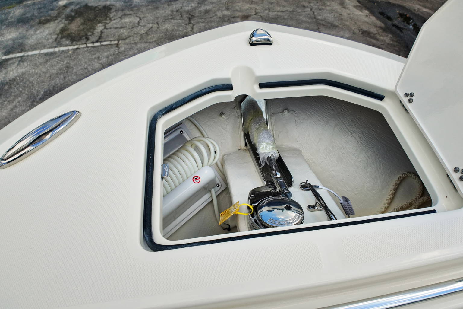 New 2027 Cobia 245 CC #M001 image 23