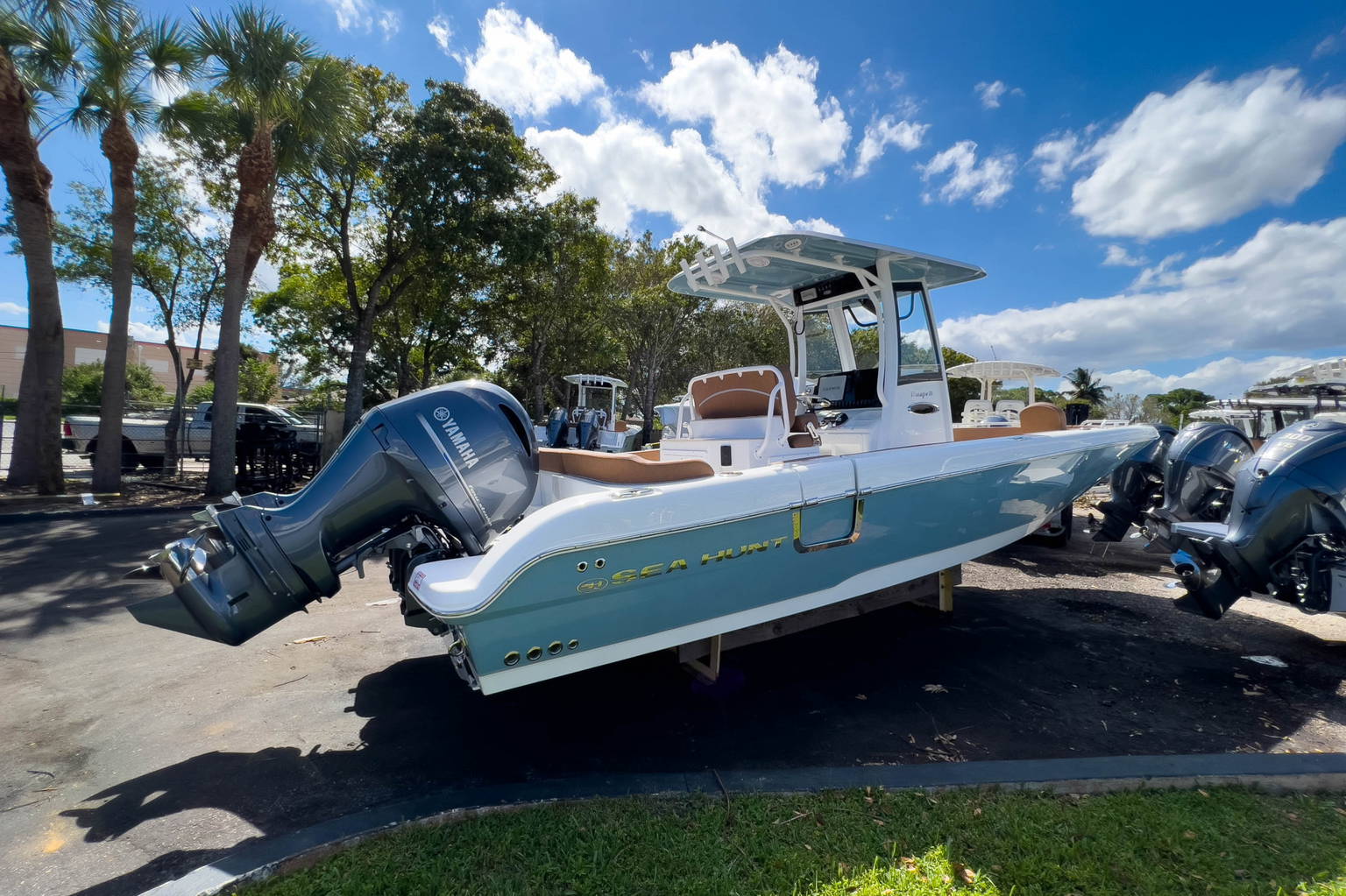 Alternative image of Sea Hunt Escape 27 in Fort Lauderdale, FL