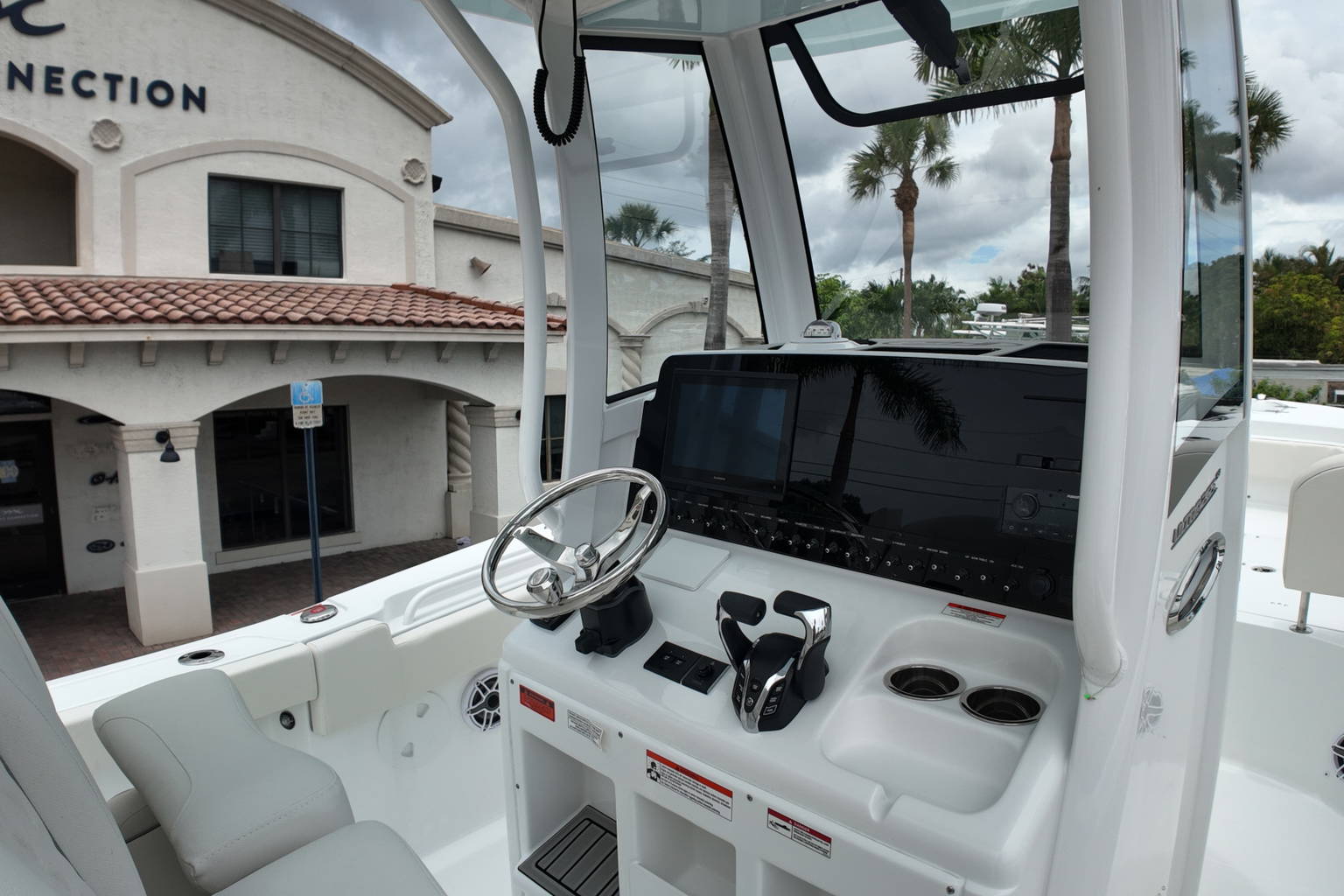 New 2027 Sea Hunt Ultra 265 SE #0017 image 25