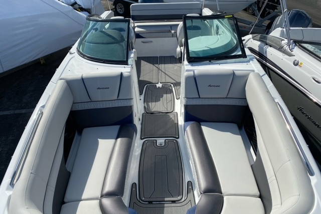 New 2023 Hurricane SunDeck OB SD 2410 OB #2041 image 13