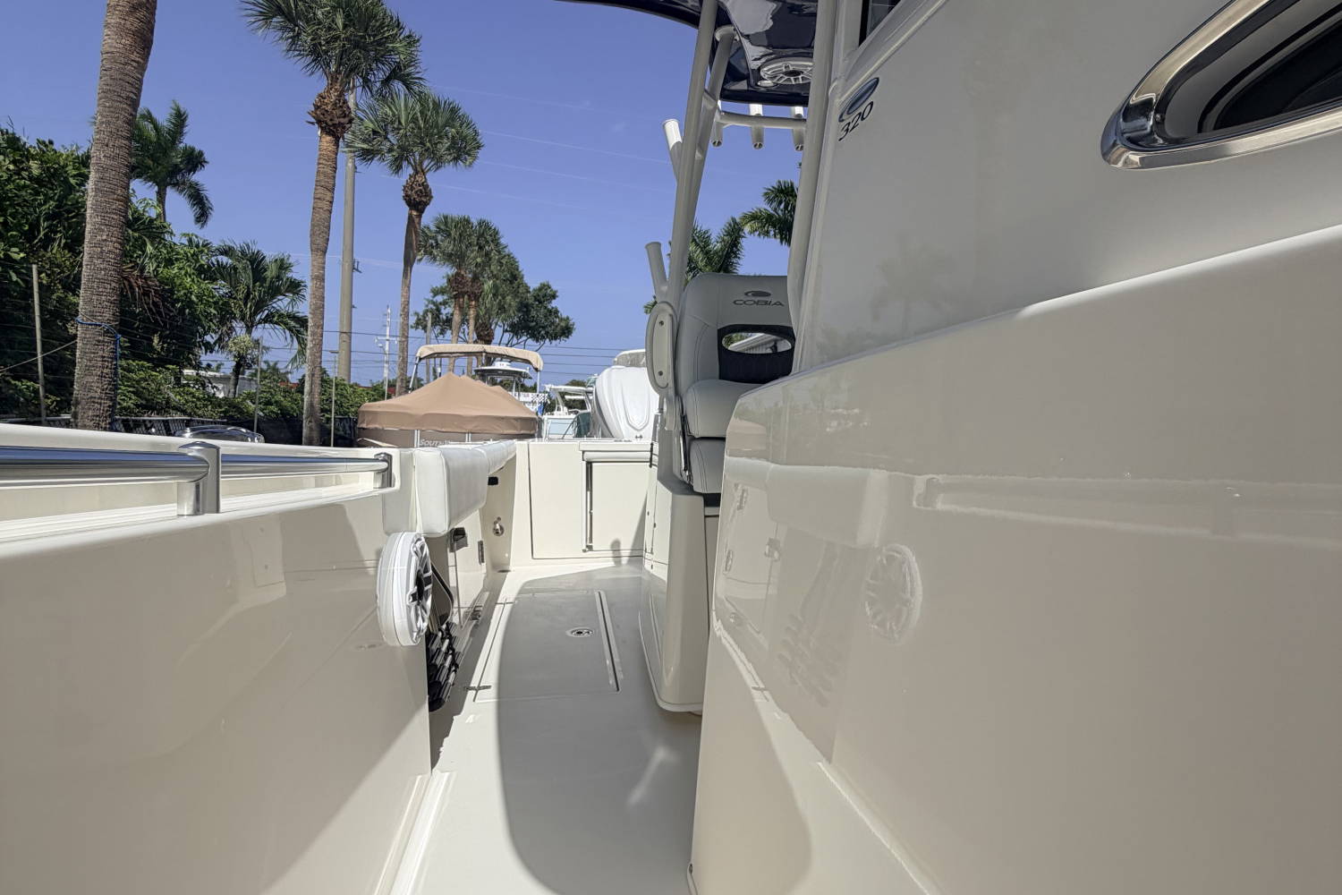 Used 2025 Cobia 320 #001F image 16
