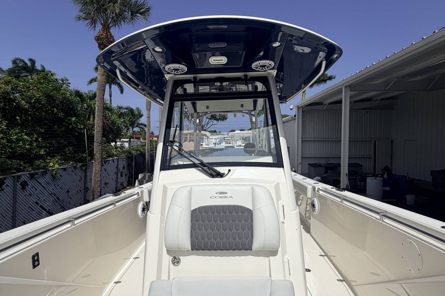 Used 2025 Cobia 320 #001F image 17