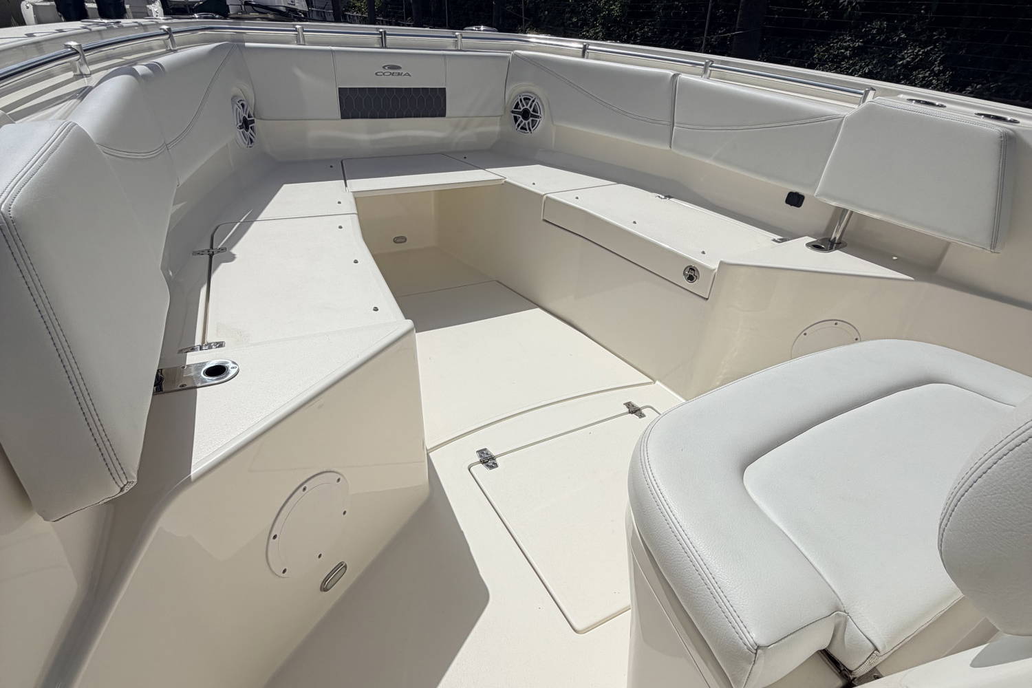 Used 2025 Cobia 320 #001F image 14
