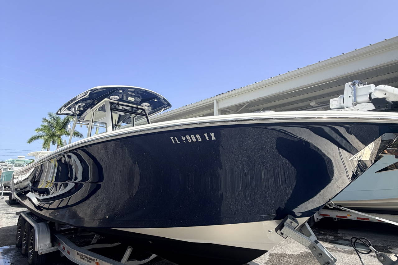 Alternative image of Cobia 320 in West Palm Beach, FL