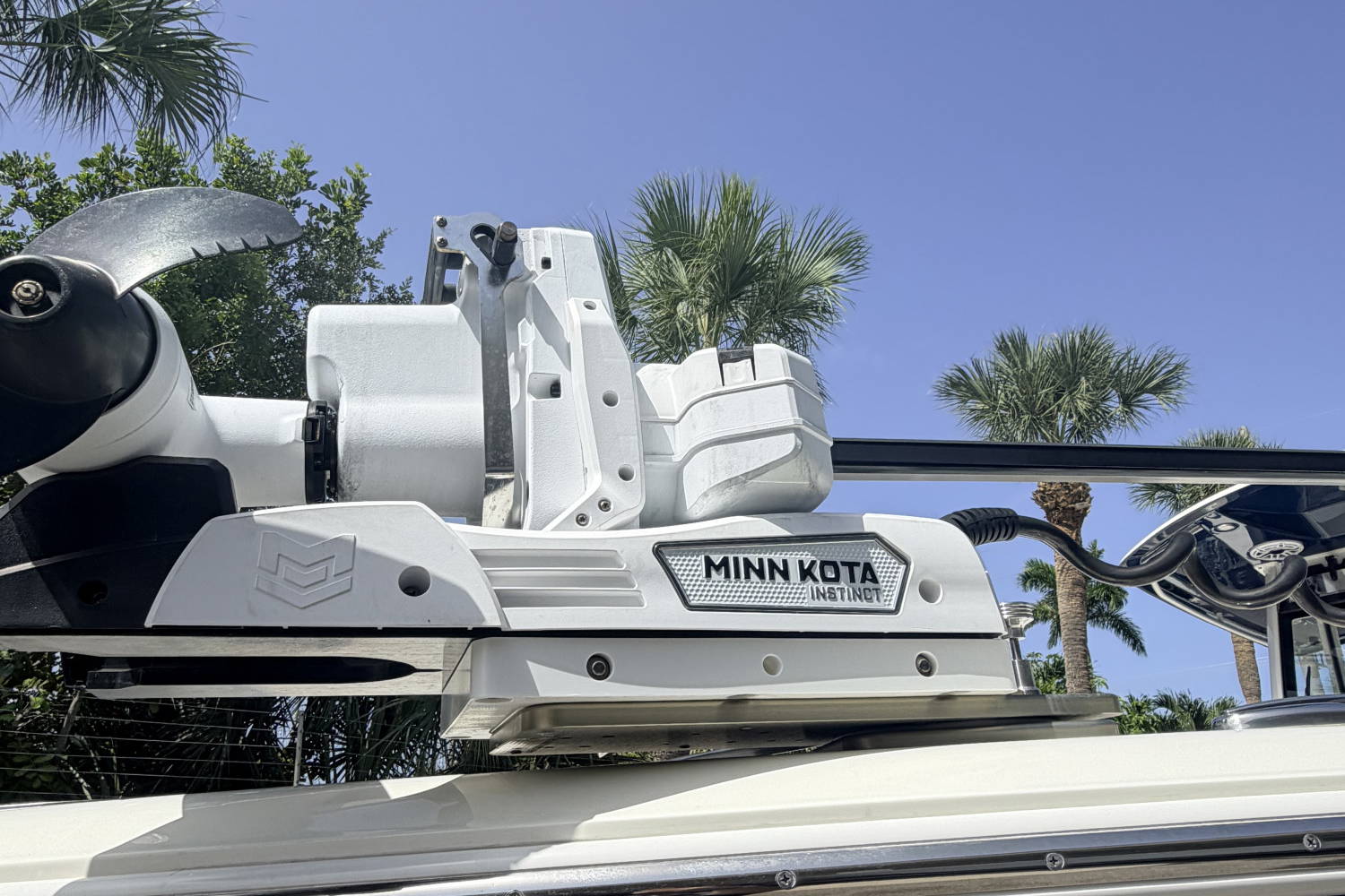 Used 2025 Cobia 320 #001F image 18