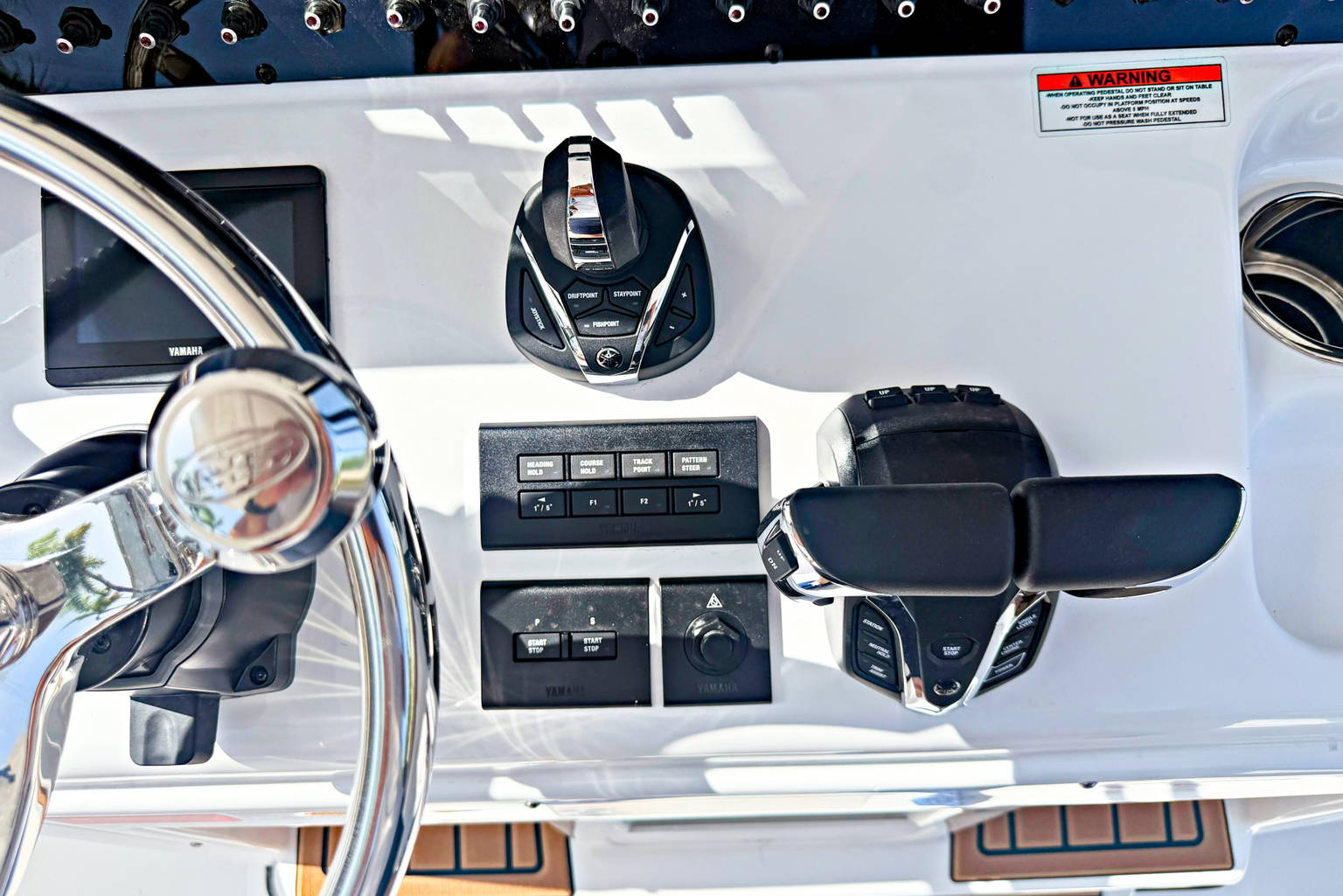 New 2027 Sea Hunt Ultra 305 SE #0010 image 24