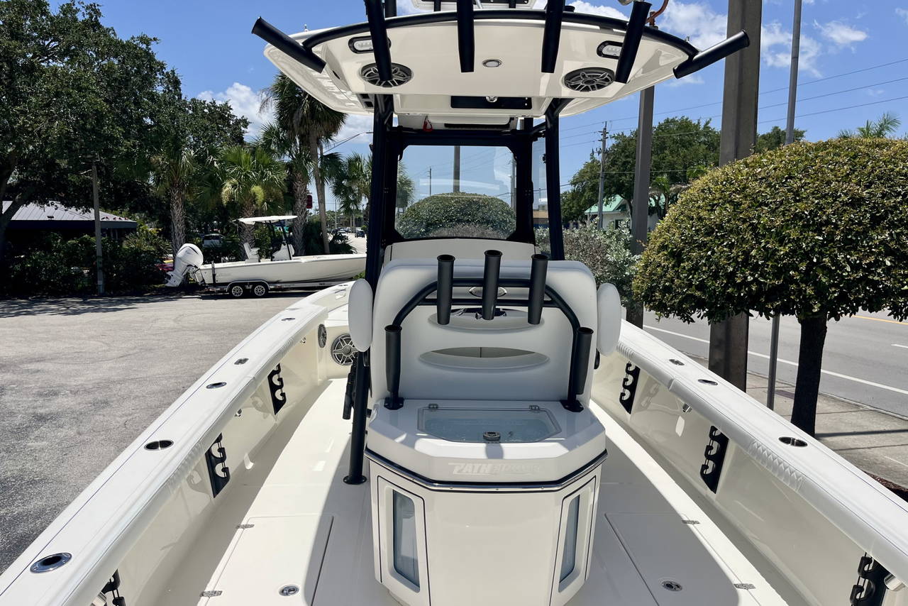 Alternative image of Pathfinder 2800 Hybrid in Vero Beach, FL