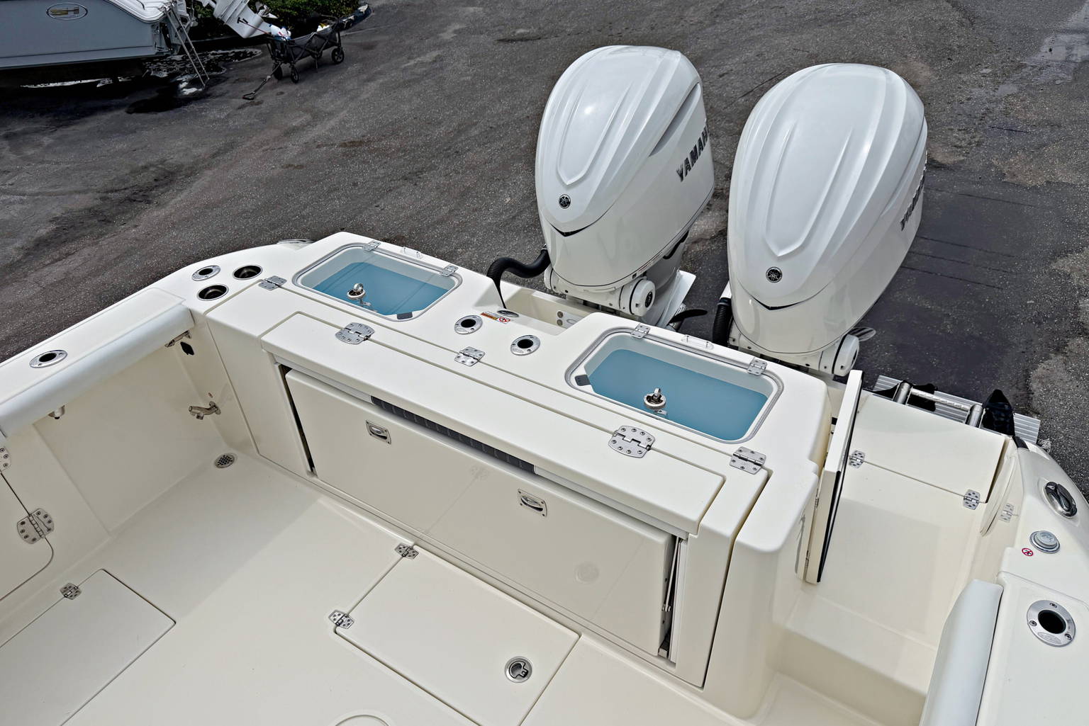 Used 2025 Cobia 320 CC #001F image 27