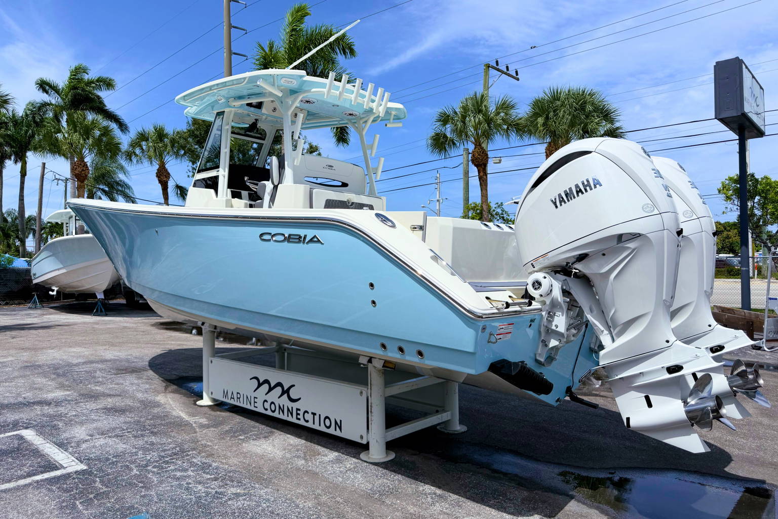 New 2027 Cobia 305 CC #L004 image 6