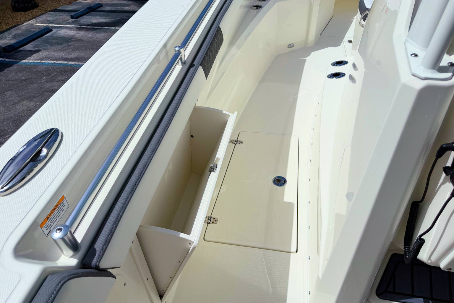 New 2027 Cobia 305 CC #L004 image 34