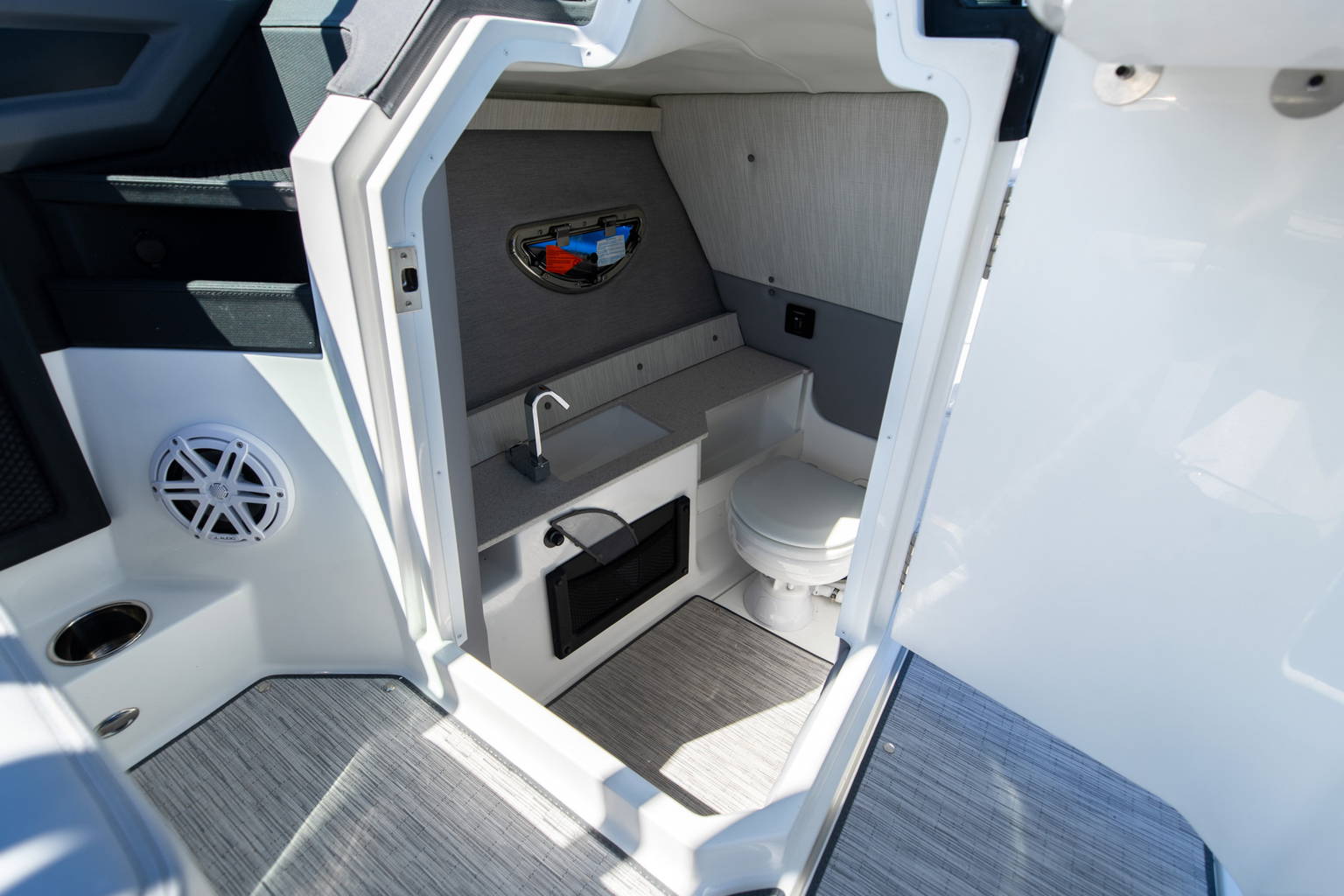 New 2023 Cobalt R8 OB #8008 image 32
