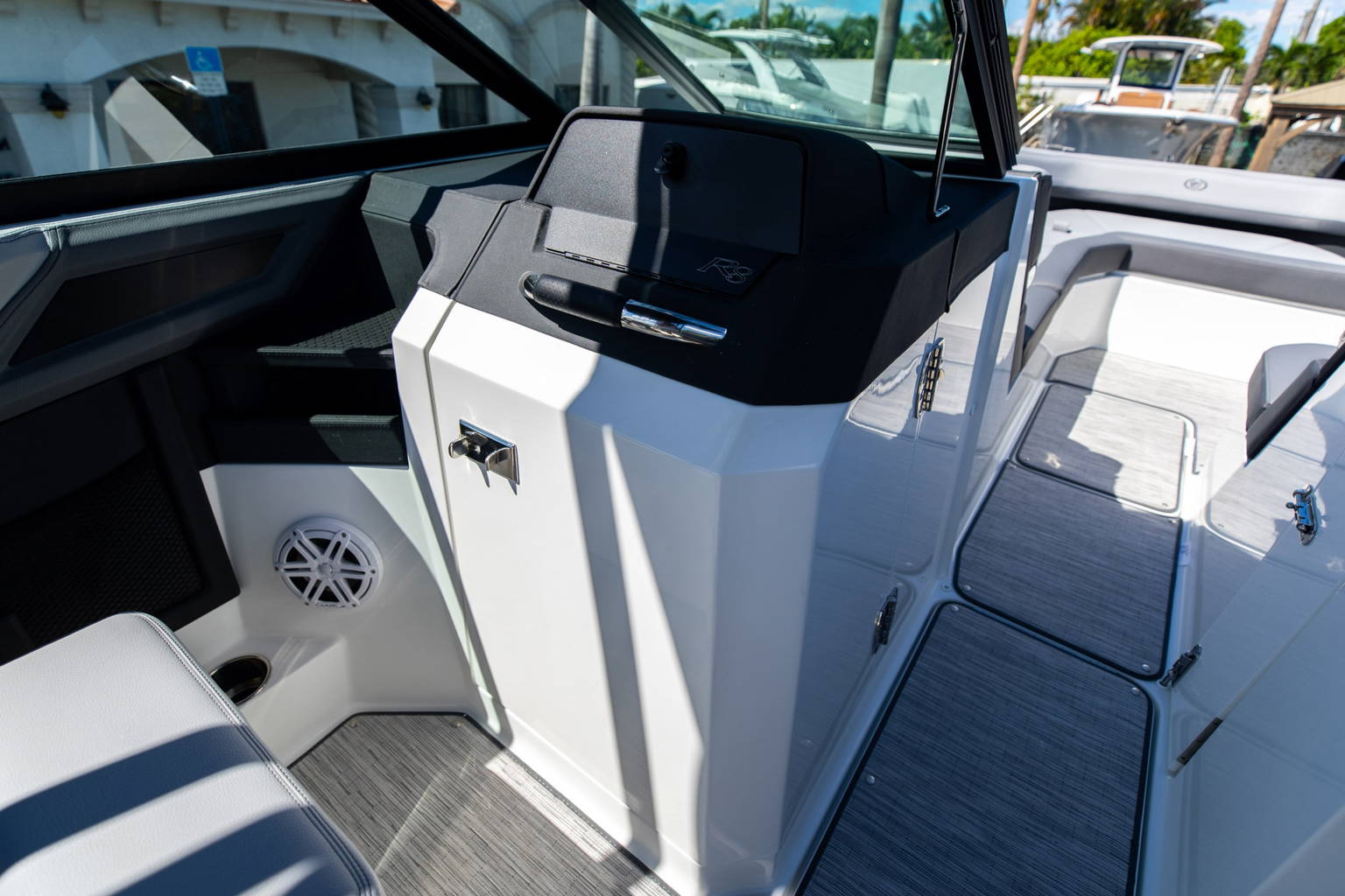 New 2023 Cobalt R8 OB #8008 image 31