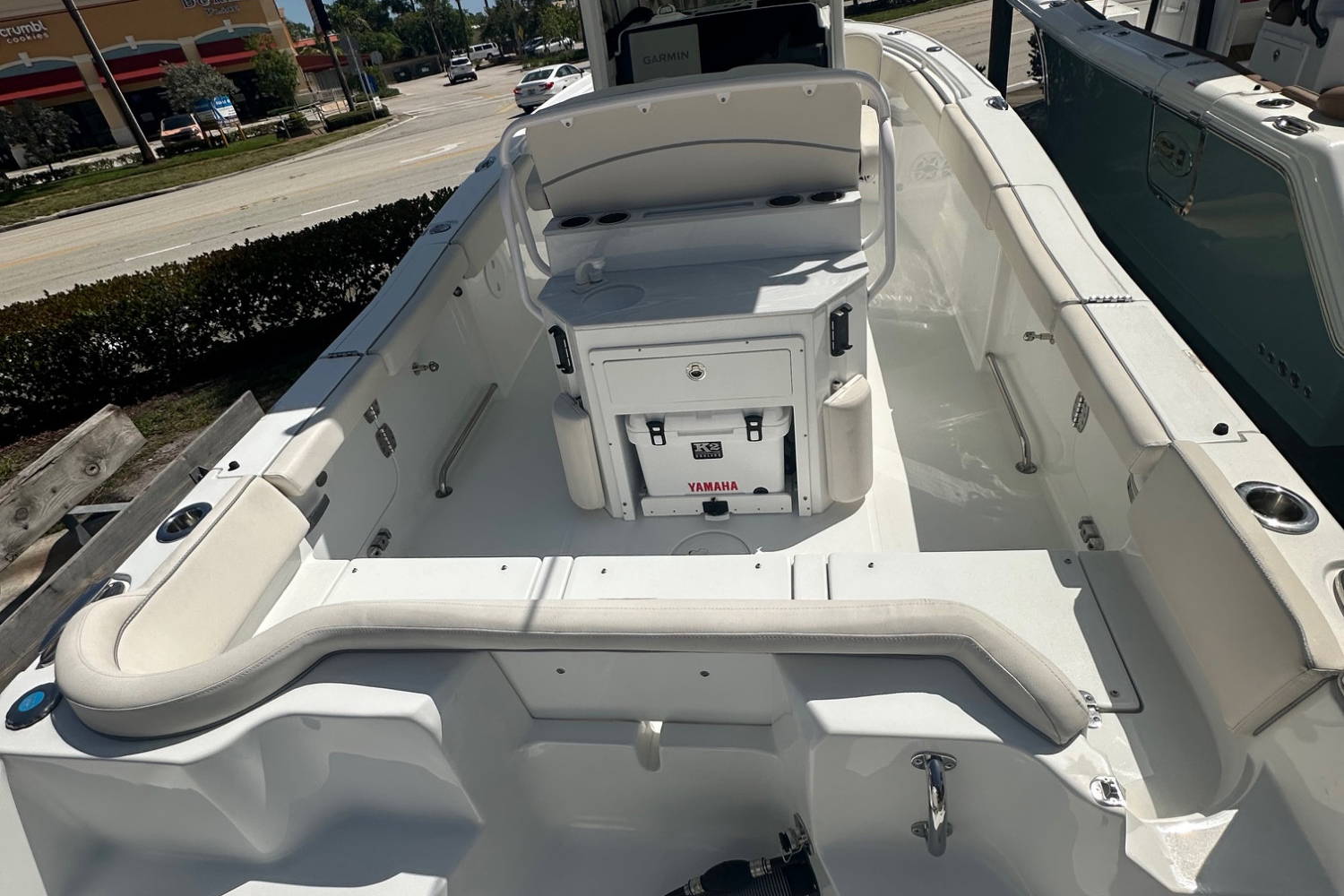 Used 2025 Sea Hunt Ultra 255 SE #0075 image 4