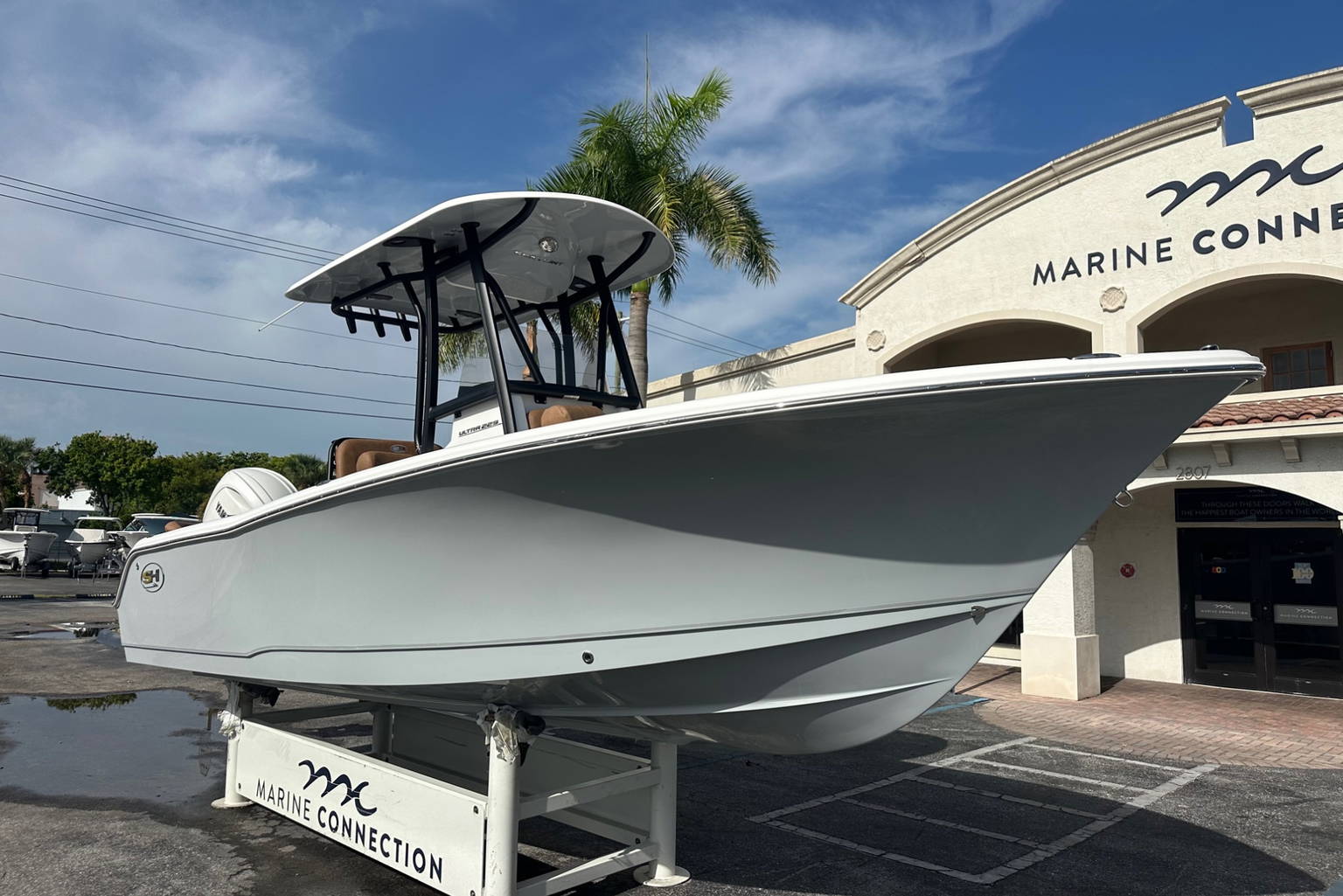 New 2027 Sea Hunt Ultra 229 #0523 image 2