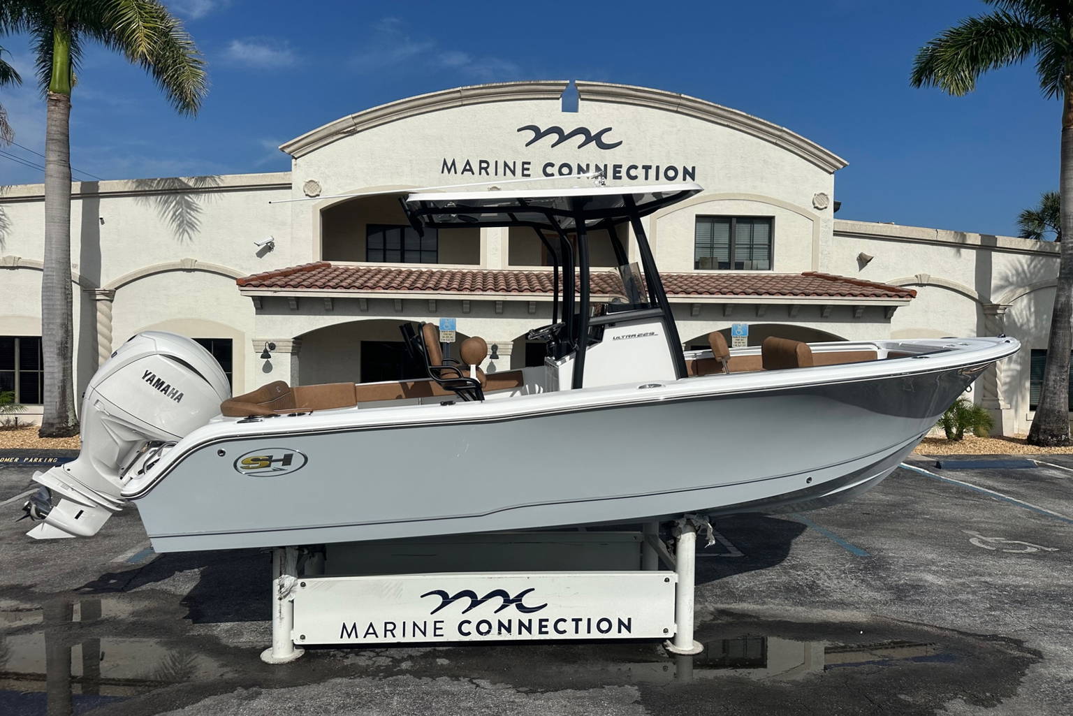 New 2027 Sea Hunt Ultra 229 #0523 image 1